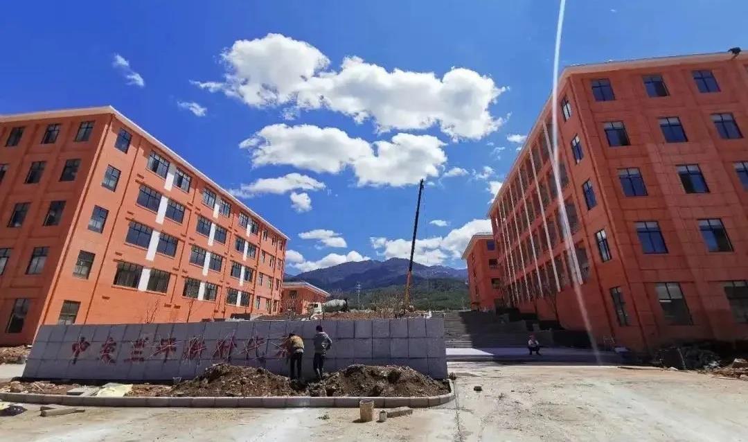 跑贏最后1個月，支起入學希望